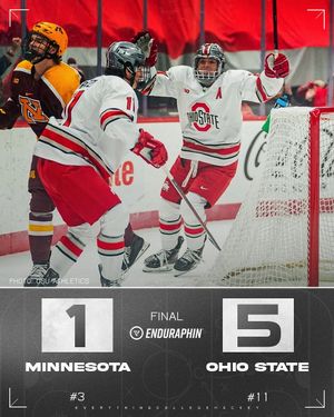 Image post by @everythingcollegehockey on Instagram