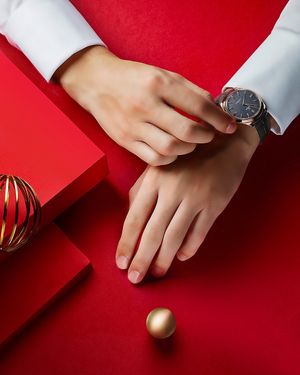 Image post by @omega on Instagram