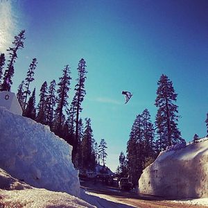 Image post by @sierra_at_tahoe on Instagram