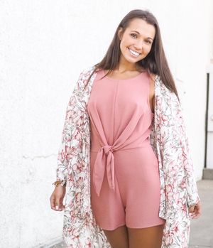 Image post by @shopoutoftown on Instagram