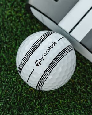 Image post by @taylormade_golf_japan on Instagram