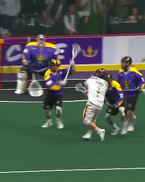 Image post by @nllwings on Instagram