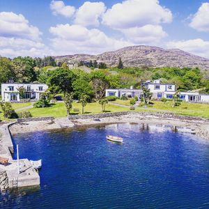 Image post by @christiesrealestate on Instagram