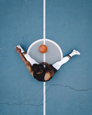 Image post by @nikechicago on Instagram