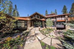 Image post by @christiesrealestate on Instagram