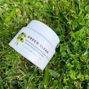 Image post by @clearascrstl on Instagram