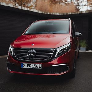 Image post by @mercedesbenz on Instagram
