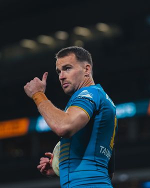 Image post by @theparraeels on Instagram