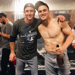Image post by @kikehndez on Instagram