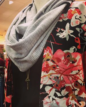 Image post by @shopoutoftown on Instagram