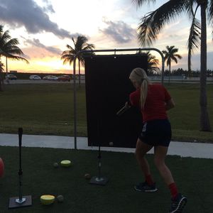 Image post by @fausoftball on Instagram