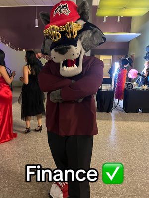Image post by @stonybrookuniversity on TikTok