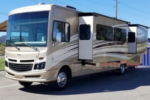 Image post by @c3rvsalesandrentals on Instagram