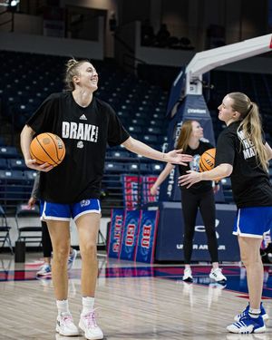 Image post by @drakewbb on Instagram