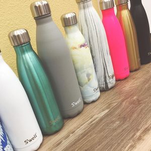 Image post by @shopoutoftown on Instagram