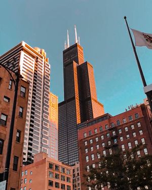 Image post by @exploreschicago on Instagram