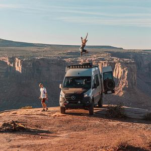 Image post by @owl.van.engineering on Instagram