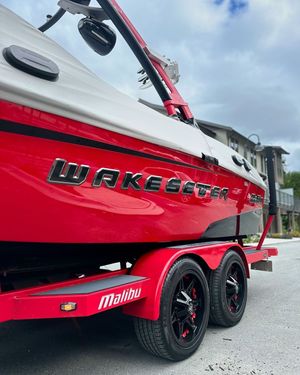 Image post by @malibuboats on Instagram