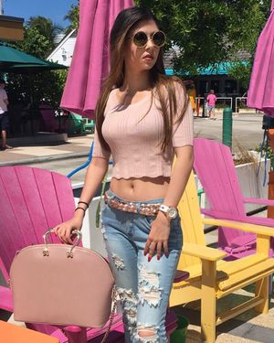 Image post by @elizabethelias on Instagram