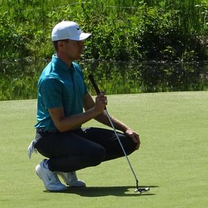 Image post by @alexknappegolf on Instagram