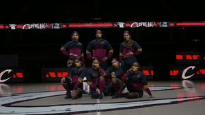 Image post by @cavaliersdanceteam on Facebook