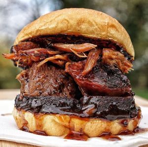 Image post by @bbqguys on Instagram
