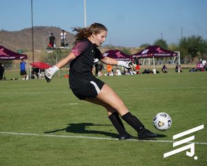 Image post by @ecnlgirls on Instagram