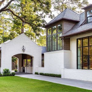 Image post by @shelbiaimonetti_realestate on Instagram