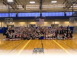 Image post by @hofstradanceteam on Instagram