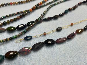 Image post by @beadcache on Instagram