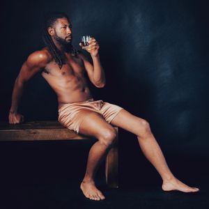 Image post by @apexx_model on Instagram