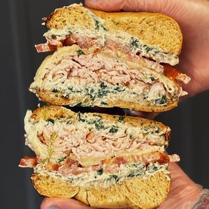 Image post by @bagelstreetdeli on Instagram