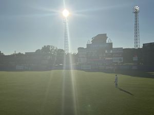 Image post by @syracusemets on Instagram