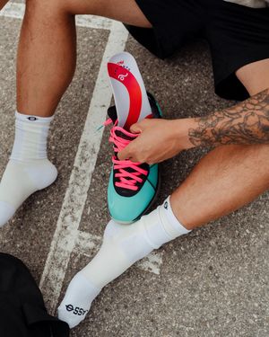 Image post by @moveinsoles on Instagram