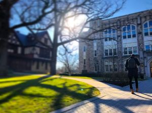 Image post by @loyolamaryland on Instagram