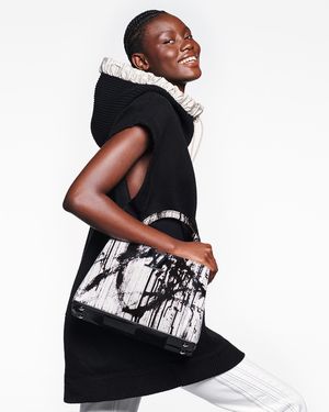 Image post by @louisvuitton on Instagram