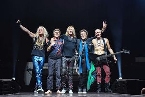 Image post by @defleppard on Instagram