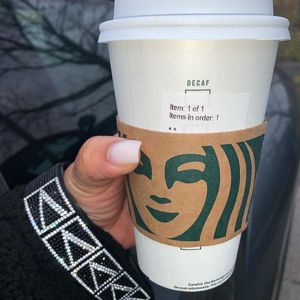 Image post by @blackgirlsinstarbucks on Instagram