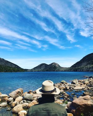 Image post by @themainemag on Instagram