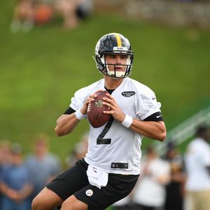 Image post by @lossteelers on Instagram