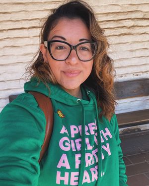 Image post by @soyconnieleon on Instagram