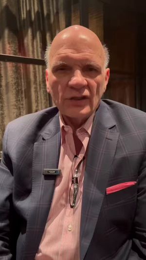 Video post by @NaismithTrophy on Twitter/X