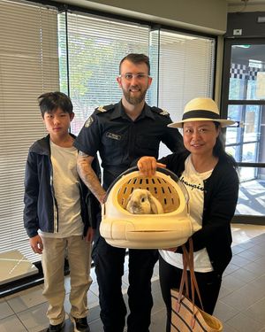 Image post by @victoriapolice on Instagram