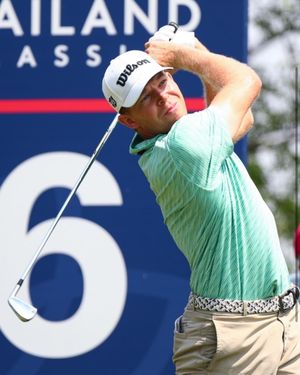 Image post by @alexknappegolf on Instagram