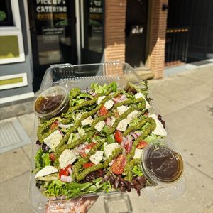 Image post by @bagelstreetdeli on Instagram