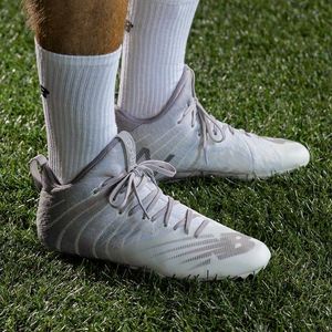 Image post by @newbalancelax on Instagram