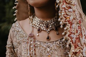 Image post by @thismodernlovephoto on Instagram