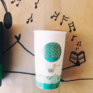 Image post by @starbucks on Instagram