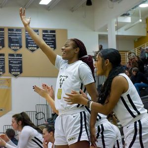Image post by @uccs_wbb on Instagram