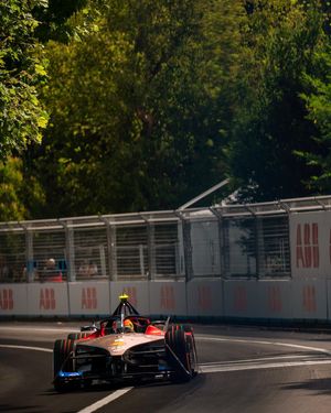 Image post by @mahindraracing on Instagram